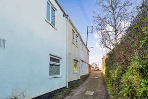 Photo 11- click for photo gallery